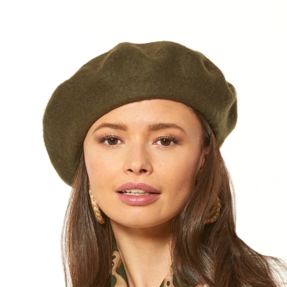 WOOL OLIVE GREEN BERET